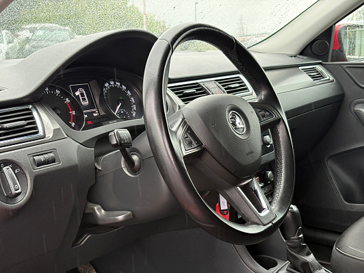 Skoda Rapid, 2017 года, пробег 112800 км