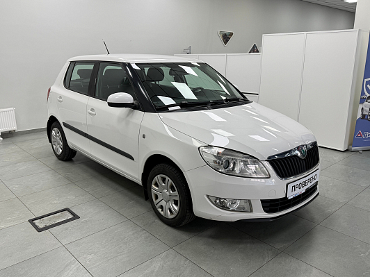 Skoda Fabia Fresh, 2011 года, пробег 131350 км