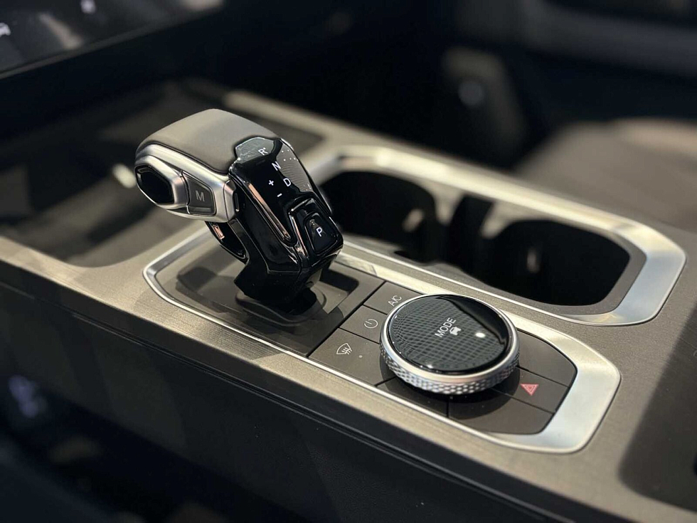 Jaecoo J7 Комфорт, черный