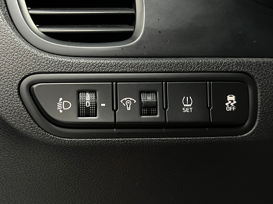 Kia Rio Comfort, 2017 года, пробег 182000 км