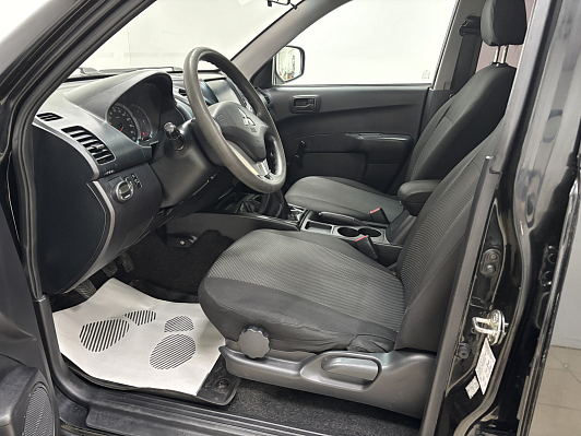 Mitsubishi L200 Invite, 2014 года, пробег 314185 км