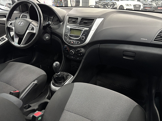 Hyundai Solaris Comfort, 2013 года, пробег 145729 км