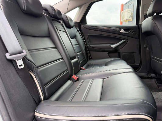 Ford Mondeo Titanium, 2013 года, пробег 175000 км
