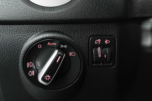 Volkswagen Tiguan CLUB, 2015 года, пробег 137000 км