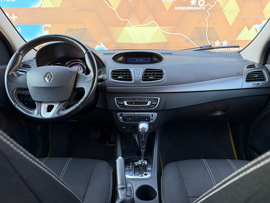 Renault Fluence Expression, 2013 года, пробег 177500 км