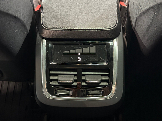 Volvo XC90, 2019 года, пробег 129428 км