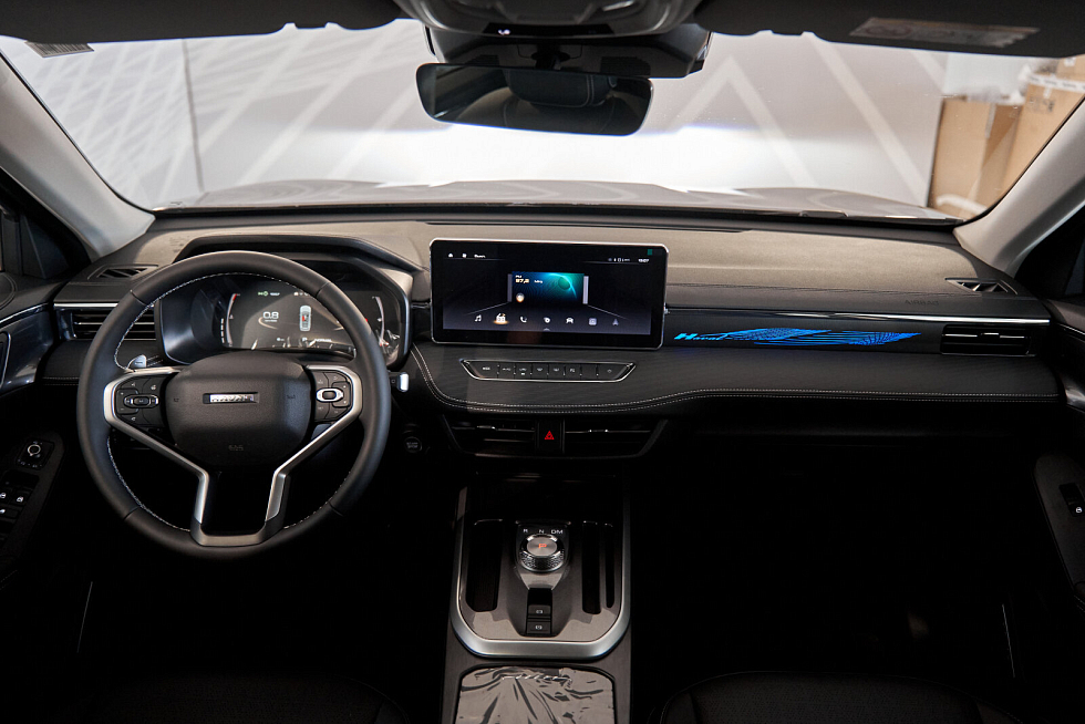 Haval Jolion Tech+, черный