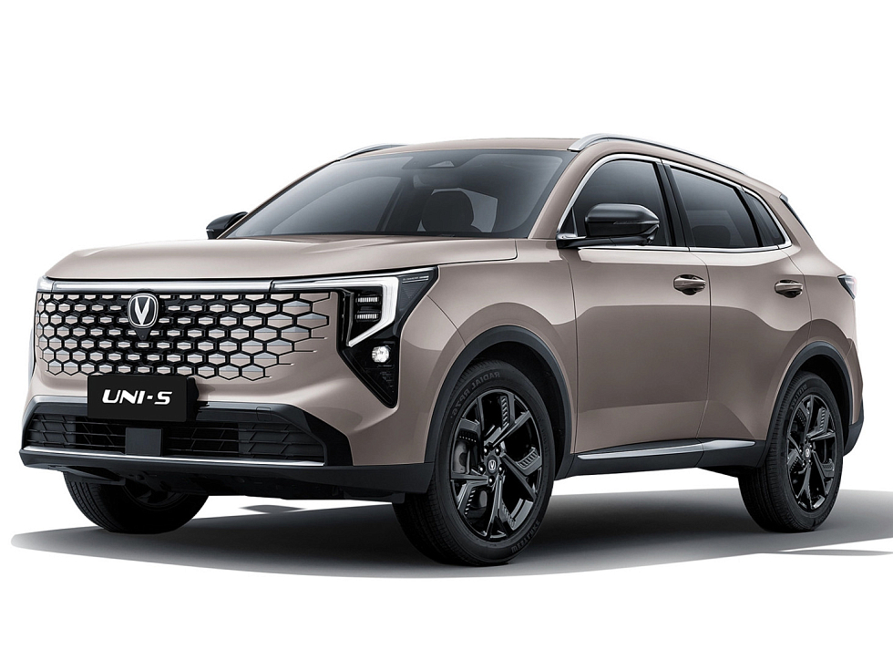 Changan UNI-S Техно, золотой