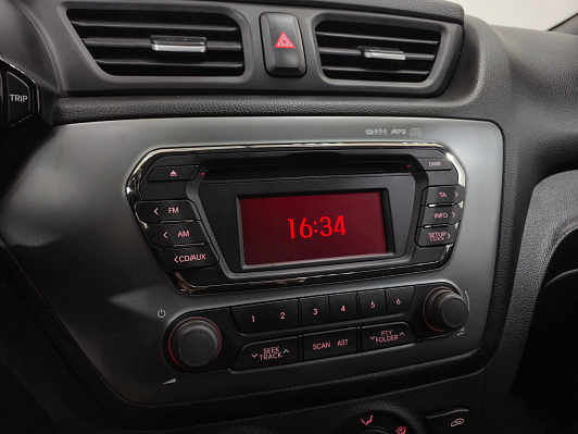Kia Rio Luxe, 2015 года, пробег 162187 км