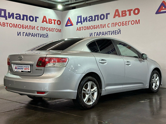 Toyota Avensis, 2009 года, пробег 204669 км