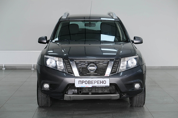 Nissan Terrano Elegance Plus, 2016 года, пробег 196000 км