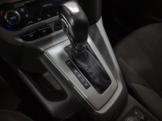 Ford Focus Titanium, 2012 года, пробег 259468 км