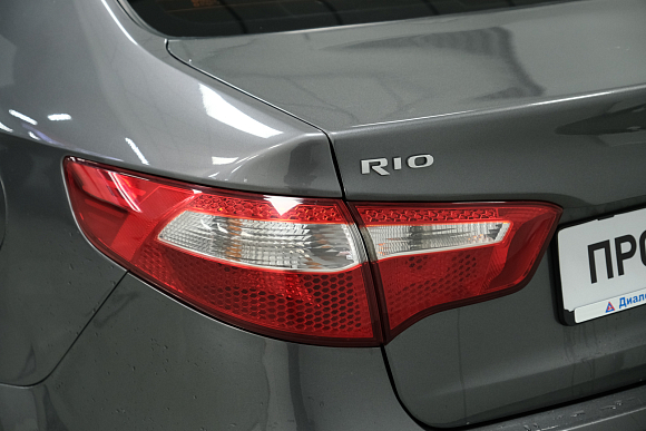 Kia Rio Prestige, 2013 года, пробег 190900 км