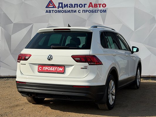 Volkswagen Tiguan CONNECT, 2017 года, пробег 278000 км