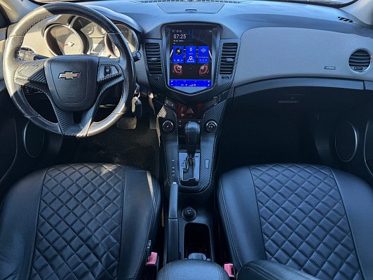 Chevrolet Cruze LS, 2011 года, пробег 221652 км