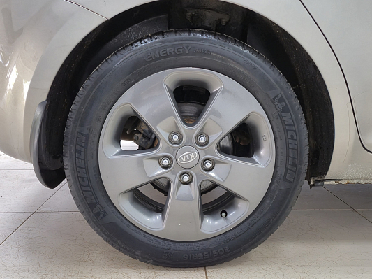Kia Ceed, 2012 года, пробег 141619 км