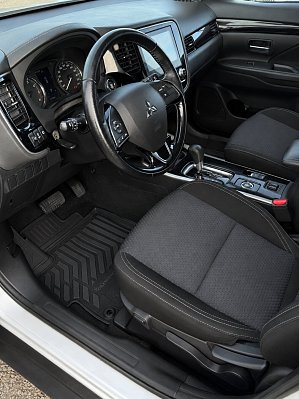 Mitsubishi Outlander Intense+, 2021 года, пробег 151139 км