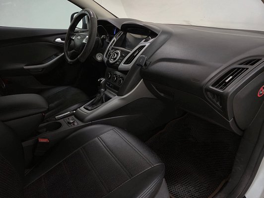 Ford Focus SYNC Edition, 2013 года, пробег 237619 км