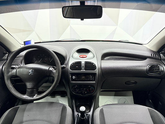 Peugeot 206, 2009 года, пробег 164950 км