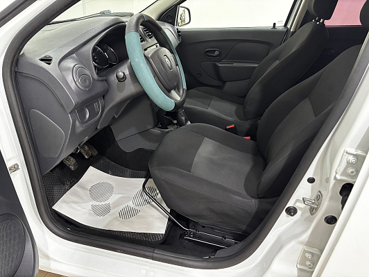 Renault Logan Access, 2017 года, пробег 192675 км
