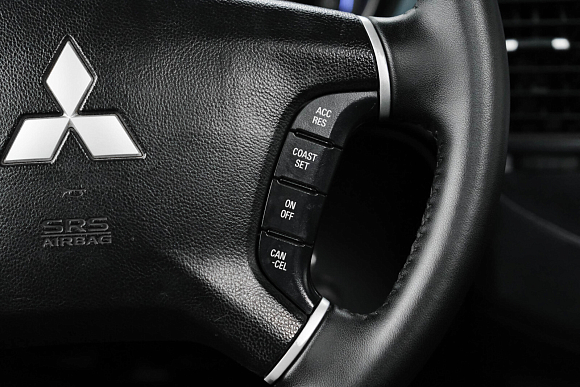 Mitsubishi Pajero Ultimate, 2007 года, пробег 197701 км