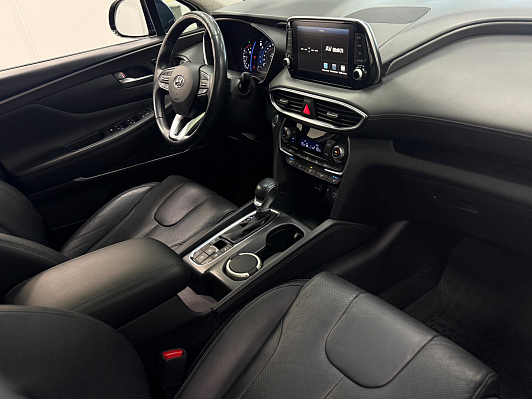Hyundai Santa Fe High-Tech, 2019 года, пробег 75000 км