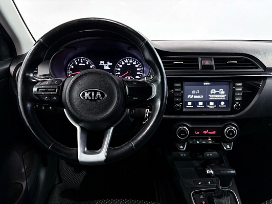 Kia Rio Лига Европы, 2018 года, пробег 117718 км