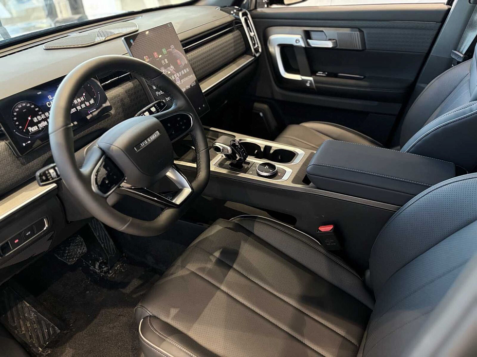 Jaecoo J7 Комфорт, черный