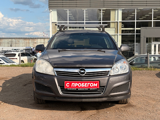Opel Astra, 2011 года, пробег 254000 км