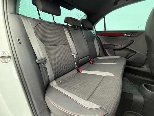 Volkswagen Polo Exclusive, 2021 года, пробег 101000 км