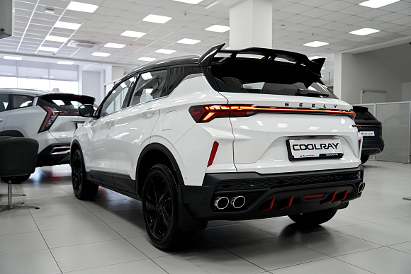 Geely Coolray Flagship, белый