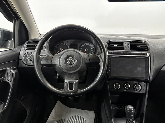 Volkswagen Polo Comfortline, 2014 года, пробег 201144 км
