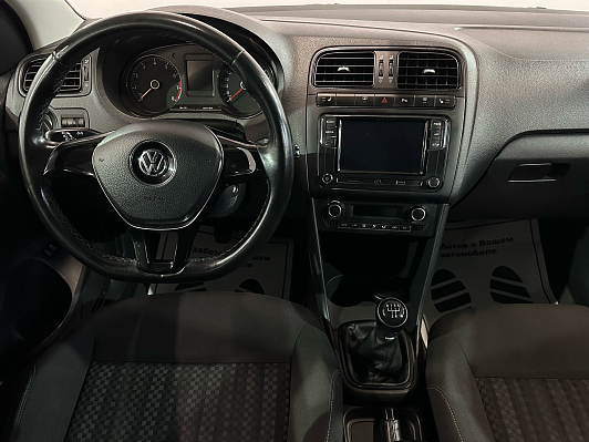 Volkswagen Polo Trendline, 2017 года, пробег 142342 км