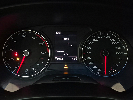SEAT Leon Style, 2013 года, пробег 197668 км