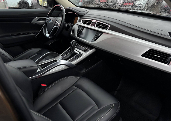 Geely Atlas Люкс + Yandex Auto, 2020 года, пробег 119382 км