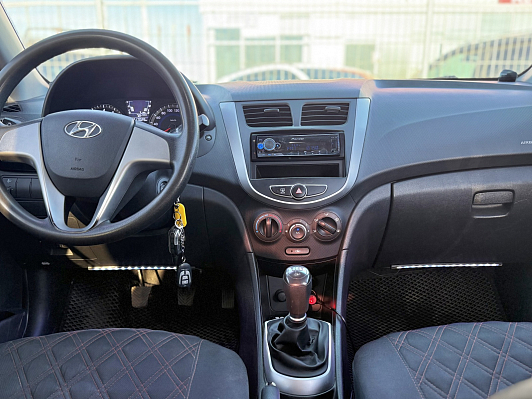 Hyundai Solaris Optima, 2013 года, пробег 216000 км