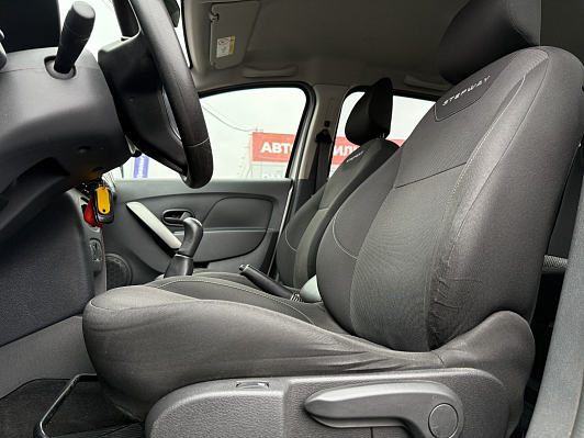 Renault Sandero Stepway Drive, 2020 года, пробег 96000 км