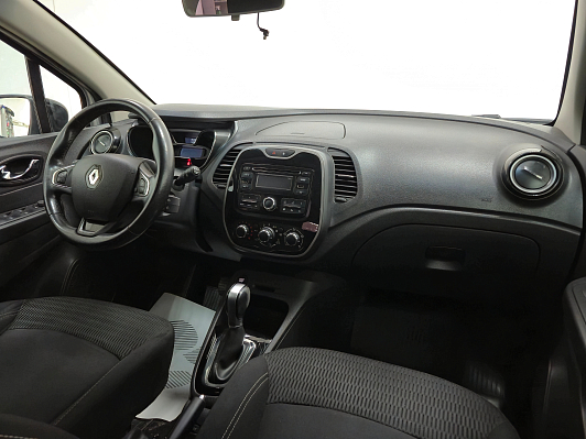 Renault Kaptur Drive, 2017 года, пробег 74741 км
