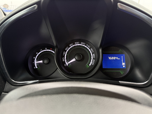 Lada (ВАЗ) XRAY Comfort, 2018 года, пробег 76800 км