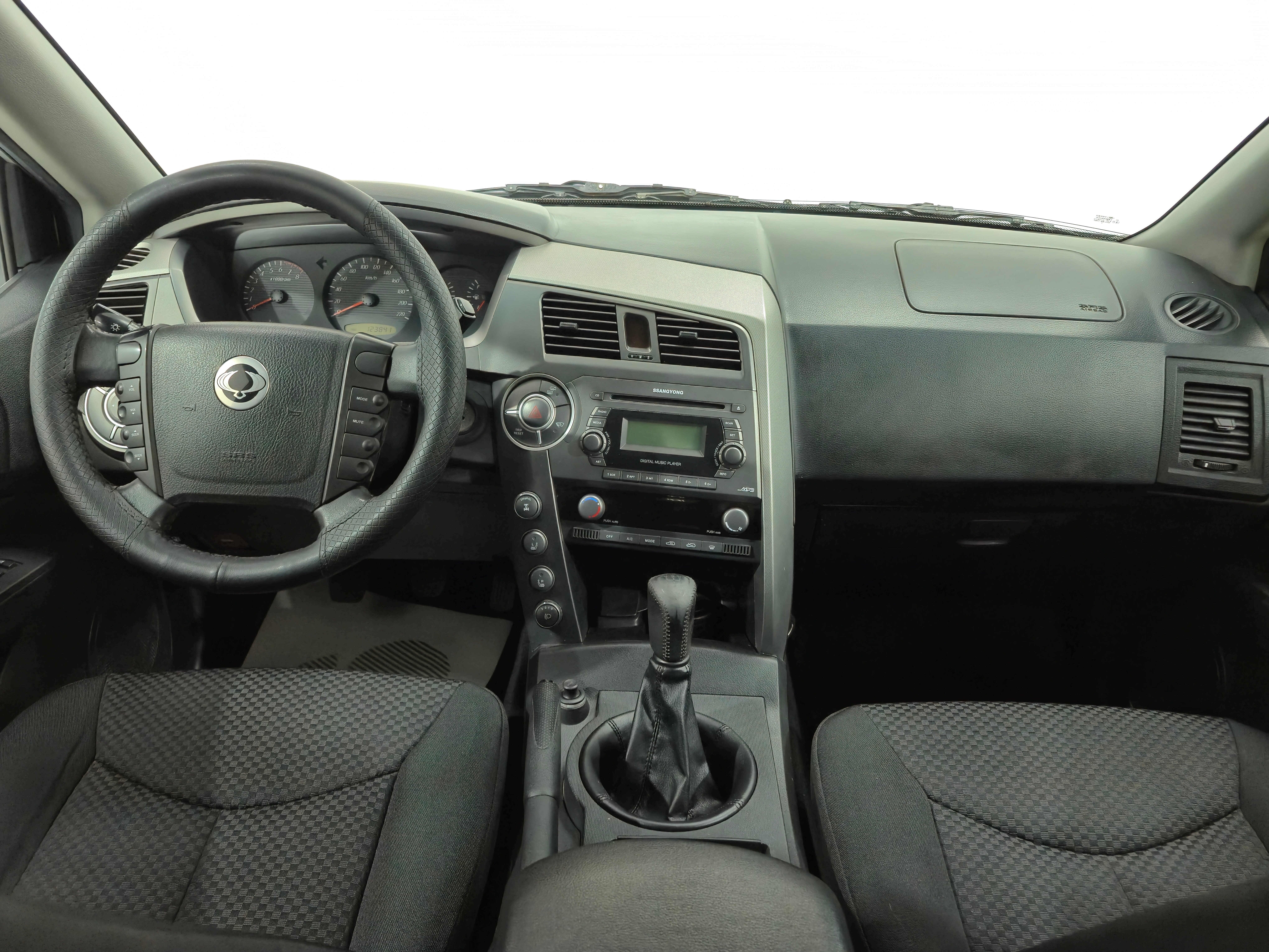 SsangYong Kyron Comfort, 2014 года, пробег 123839 км