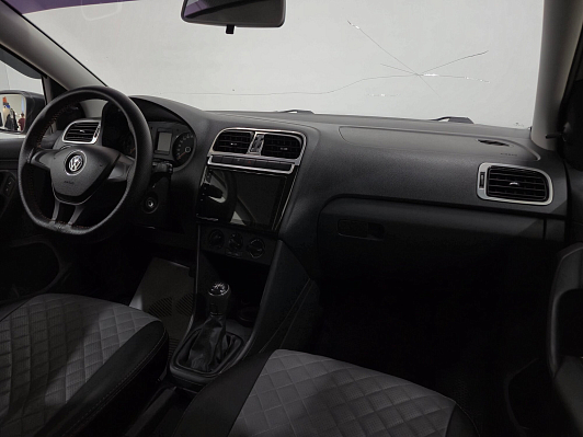 Volkswagen Polo Trendline, 2020 года, пробег 104321 км