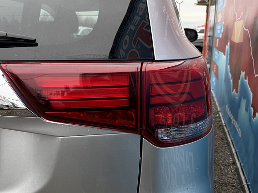 Mitsubishi Outlander Intense, 2016 года, пробег 208676 км