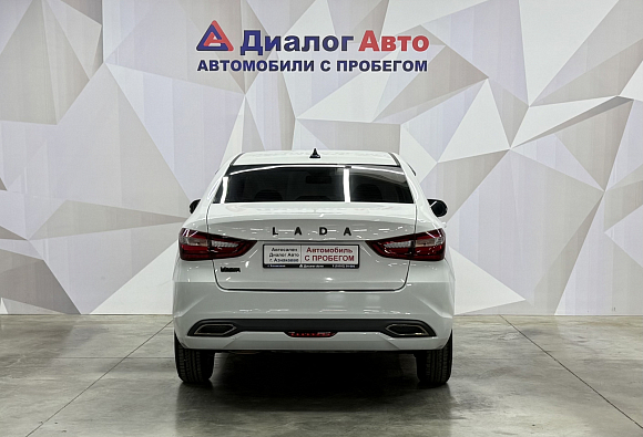 Lada (ВАЗ) Vesta, 2023 года, пробег 48473 км