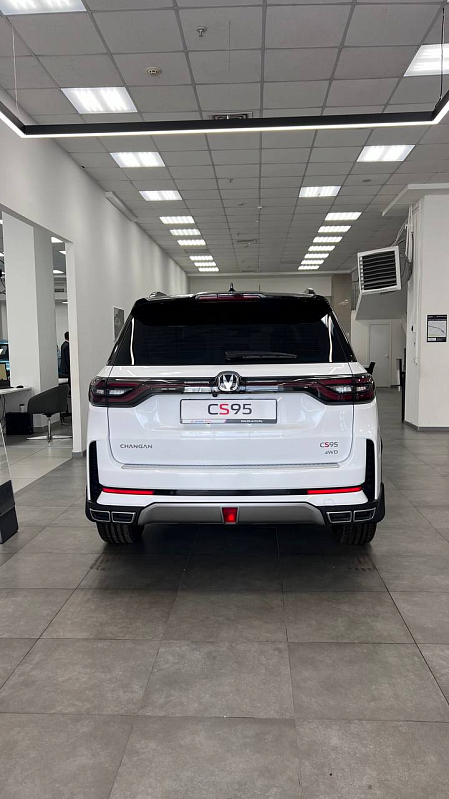 Changan CS95 DLX, белый