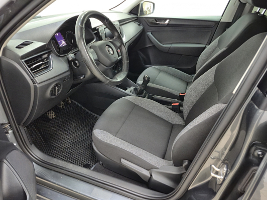 Skoda Rapid Entry, 2021 года, пробег 118624 км