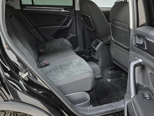 Volkswagen Tiguan Highline, 2018 года, пробег 124500 км