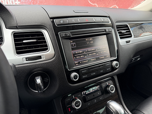 Volkswagen Touareg R-line Executive, 2015 года, пробег 159188 км