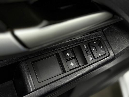 Lada (ВАЗ) Vesta Comfort Multimedia, 2018 года, пробег 142975 км