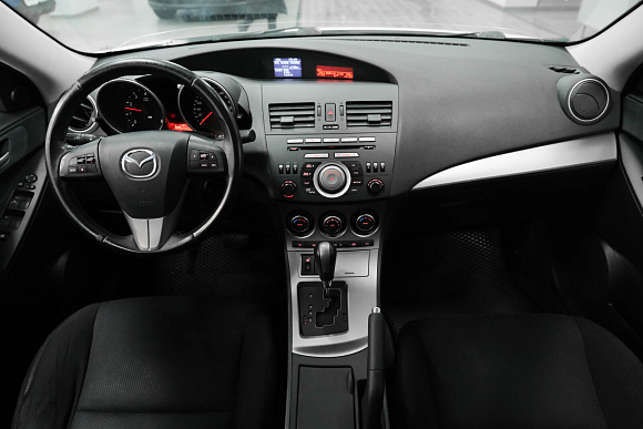 Mazda 3, 2010 года, пробег 278196 км