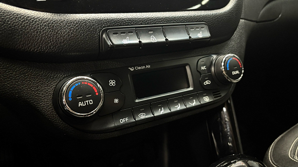 Kia Ceed Luxe, 2013 года, пробег 152000 км